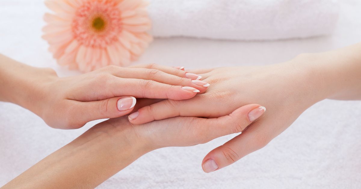 Pielęgnacja dłoni i paznokci - zdjęcie poglądowe